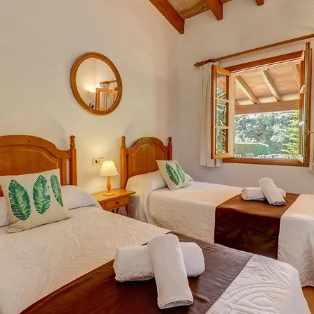 Villa Segui By