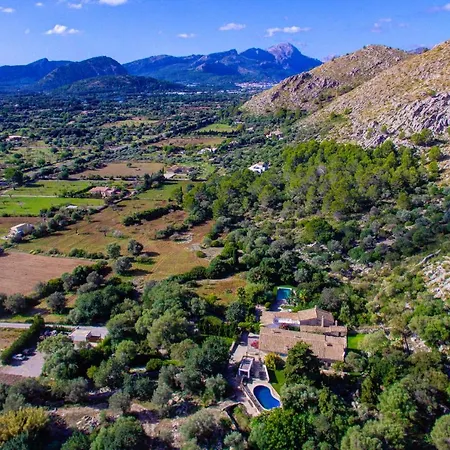 Villa Segui By